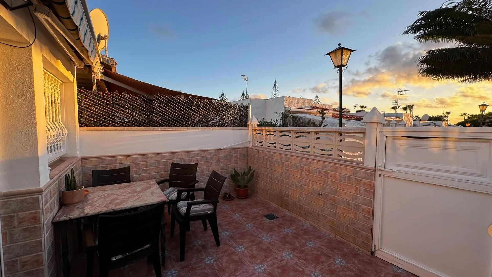 Апартаменты Casa Marina Арона Испания